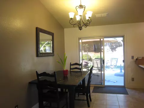 2852 Salmonberry Dr, Redding, CA 96003 photo 10