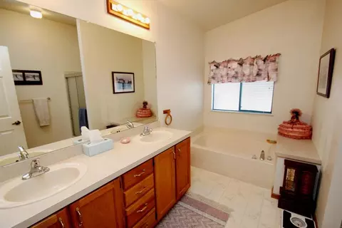 332 Mammoth Path, Redding, CA 96003 photo 16