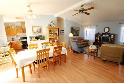 332 Mammoth Path, Redding, CA 96003 photo 5