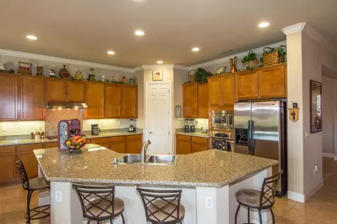 749 Rivercrest Pkwy, Redding, CA 96002 photo 11