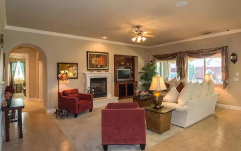 749 Rivercrest Pkwy, Redding, CA 96002 photo 4