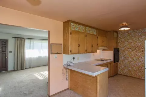 1722 Burksgarden St, Redding, CA 96002 photo 7