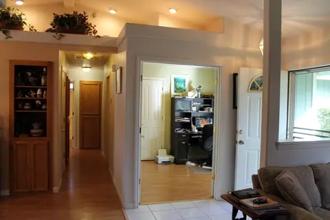 2584 Dewberry Dr, Redding, CA 96003 photo 11