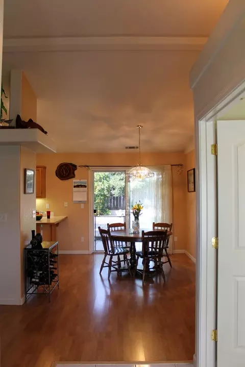 2584 Dewberry Dr, Redding, CA 96003 photo 4