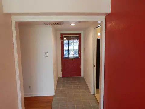 2231 Canal Dr, Redding, CA 96001 photo 5