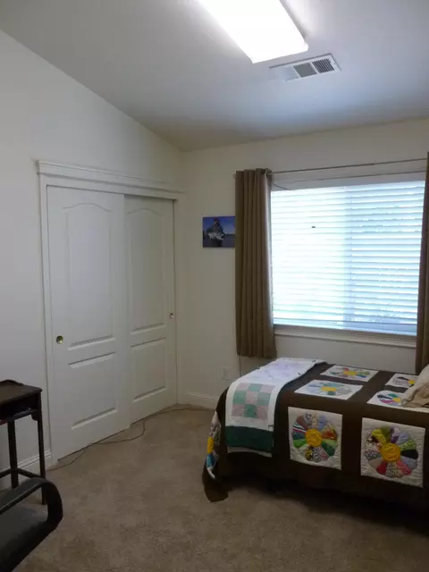 595 Yolla Bolly Trl, Redding, CA 96003 photo 21