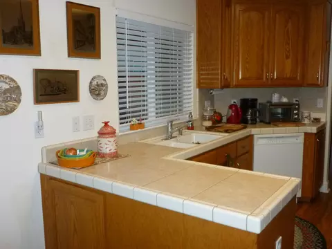 595 Yolla Bolly Trl, Redding, CA 96003 photo 9