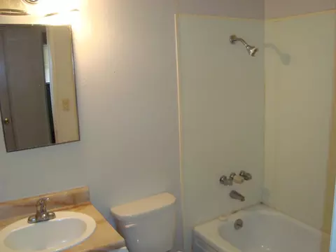 3865 Mercury Dr, Redding, CA 96002 photo 7