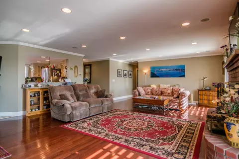 2833 Panorama Dr, Redding, CA 96003 photo 5
