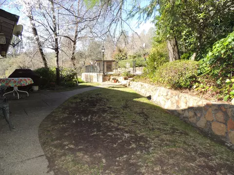 15910 Ganim Ln, Redding, CA 96001 photo 24