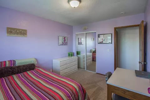 275 Woodhill Dr, Redding, CA 96003 photo 7