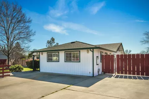 275 Woodhill Dr, Redding, CA 96003 photo 15