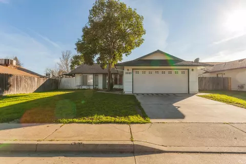 2683 Ely Ln, Redding, CA 96001 photo 2