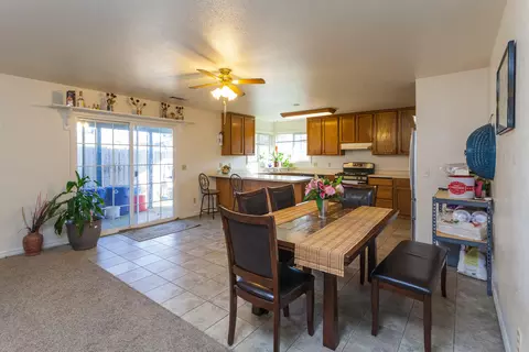 2683 Ely Ln, Redding, CA 96001 photo 8