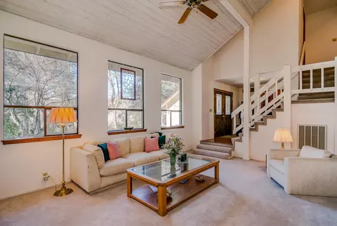 9027 Simmons Rd, Redding, CA 96001 photo 7