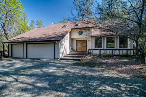 9027 Simmons Rd, Redding, CA 96001 photo 36