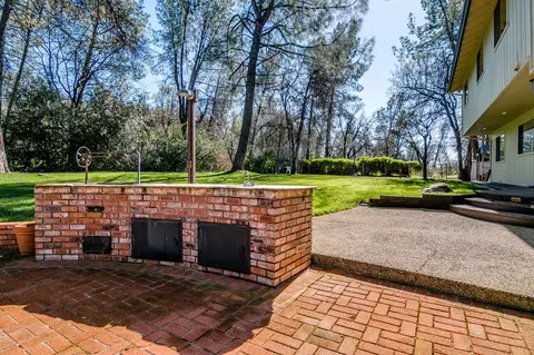 9027 Simmons Rd, Redding, CA 96001 photo 35
