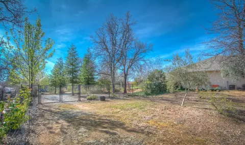 19450 Hollow Ln, Redding, CA 96003 photo 45