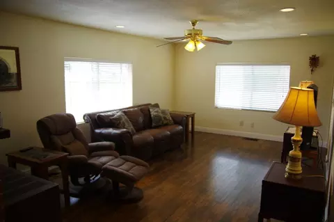 11457 Hawley Rd, Redding, CA 96003 photo 13