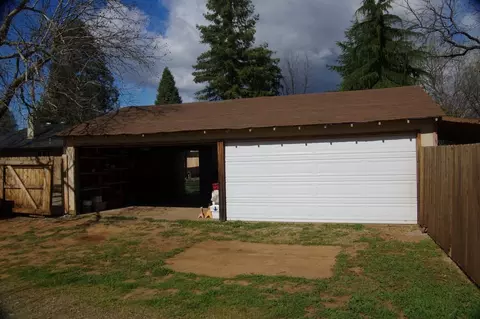 11457 Hawley Rd, Redding, CA 96003 photo 4