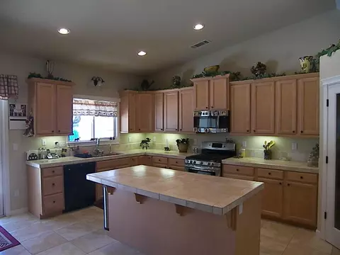 4535 Cerro Ln, Redding, CA 96001 photo 6