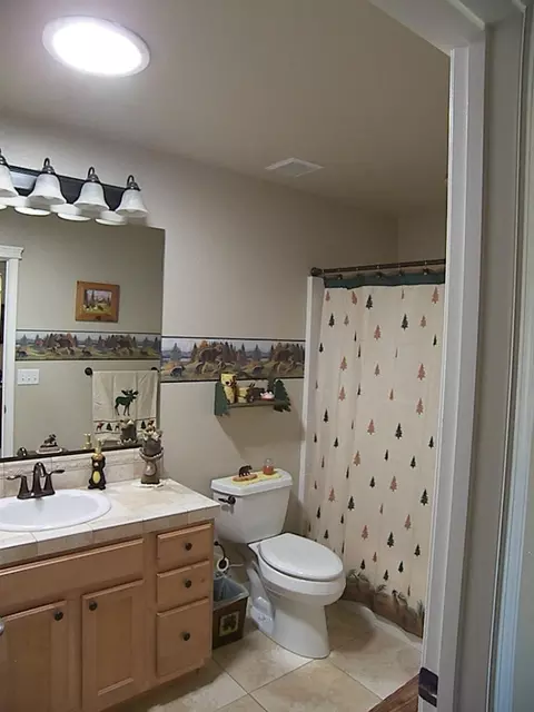 4535 Cerro Ln, Redding, CA 96001 photo 14