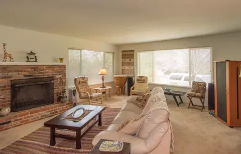 3415 Scenic Dr, Redding, CA 96001 photo 2