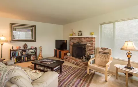 3415 Scenic Dr, Redding, CA 96001 photo 7