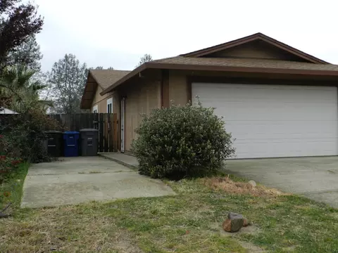 882 Monarch Ct, Redding, CA 96003 photo 5