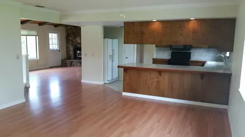 2900 Cove Point Ct, Redding, CA 96001 photo 2