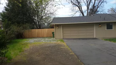 2900 Cove Point Ct, Redding, CA 96001 photo 17