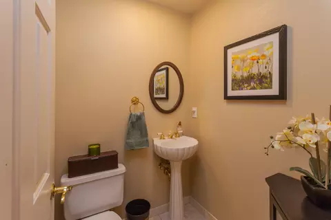 2079 Hope Ln, Redding, CA 96003 photo 25