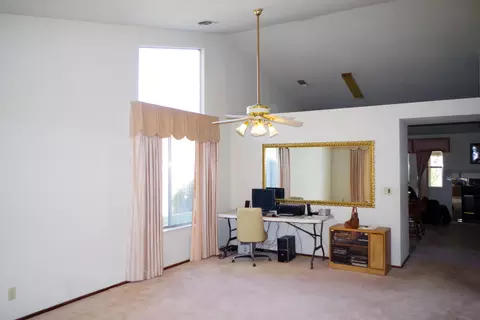 565 Vansicklen Way, Redding, CA 96003 photo 19