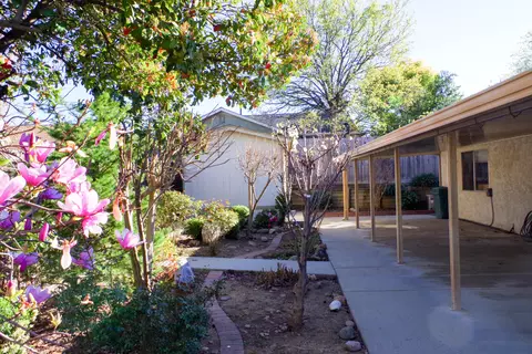 565 Vansicklen Way, Redding, CA 96003 photo 4