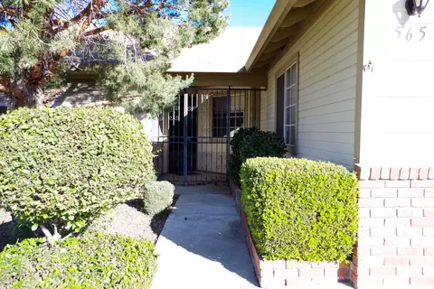 565 Vansicklen Way, Redding, CA 96003 photo 11