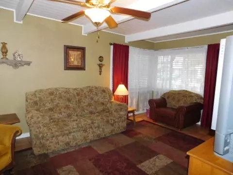 2897 Pinto Ln, Anderson, CA 96007 photo 4