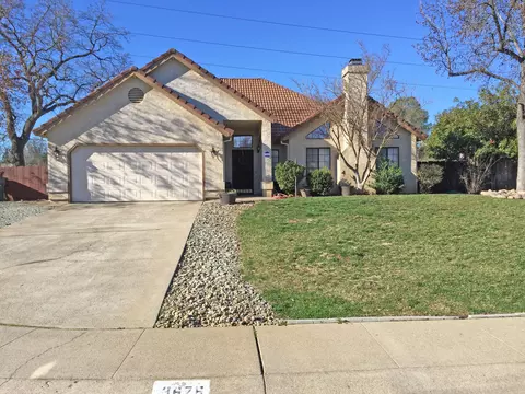3676 Somerset Ave, Redding, CA 96002 photo 1