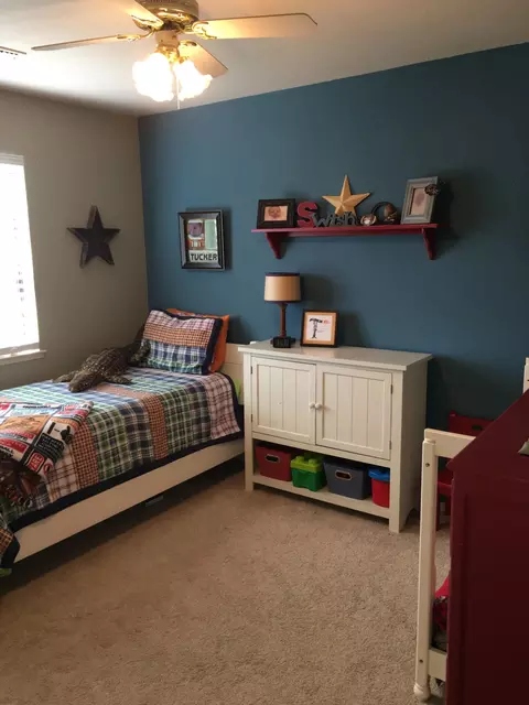 3676 Somerset Ave, Redding, CA 96002 photo 8