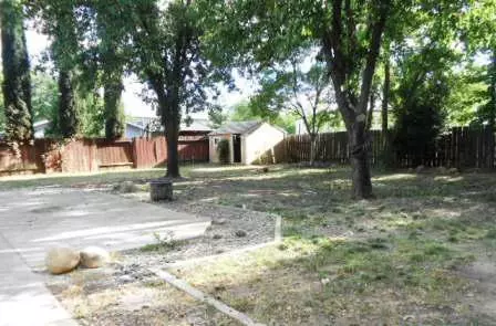 6910 Yvonne Ct, Redding, CA 96001 photo 14