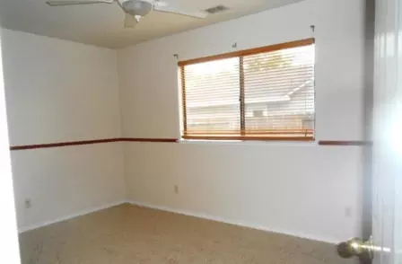6910 Yvonne Ct, Redding, CA 96001 photo 7