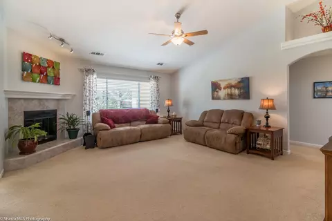 3967 Whitney Ct, Redding, CA 96001 photo 4