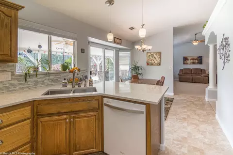 3967 Whitney Ct, Redding, CA 96001 photo 9
