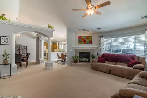 3967 Whitney Ct, Redding, CA 96001 photo 5
