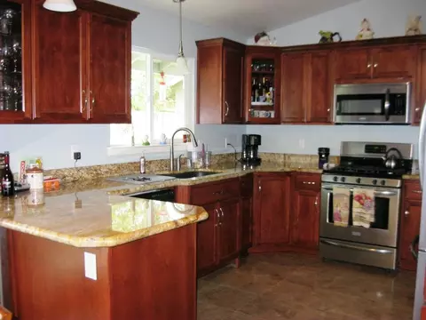 2845 Tropicana Ct, Redding, CA 96003 photo 9