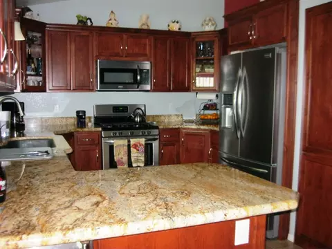 2845 Tropicana Ct, Redding, CA 96003 photo 7
