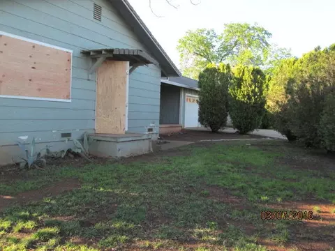 3076 Alta Mesa Dr, Redding, CA 96002 photo 1