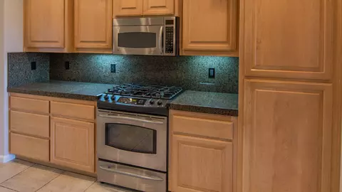 474 River Park Dr, Redding, CA 96003 photo 8