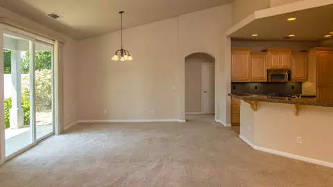 474 River Park Dr, Redding, CA 96003 photo 6