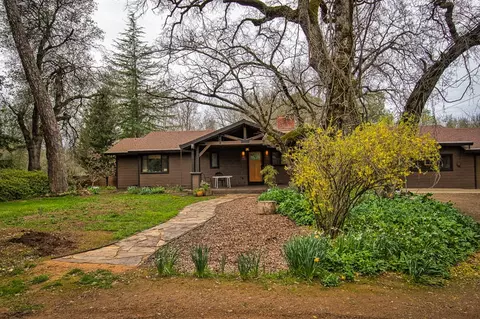 21366 Old Alturas Rd, Redding, CA 96003 photo 1