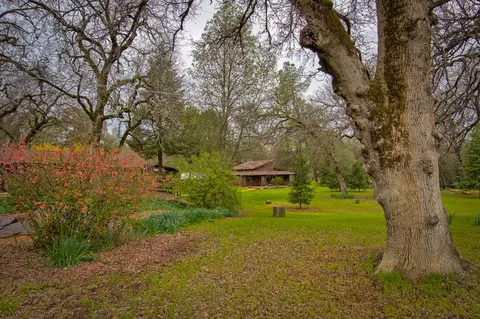 21366 Old Alturas Rd, Redding, CA 96003 photo 6